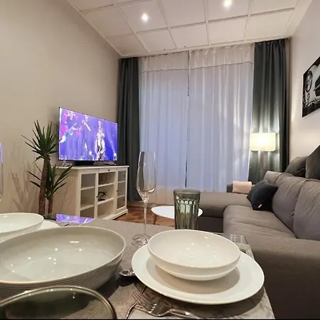 Soul-apartment Terrasse Privat-parkplatz Boxspringbett 55zoll Tv Wlan * ライプツィヒ